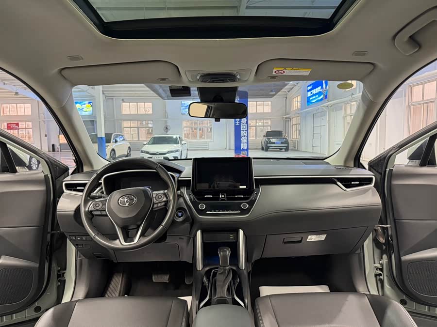 Toyota Corolla Cross 2022 car image #10