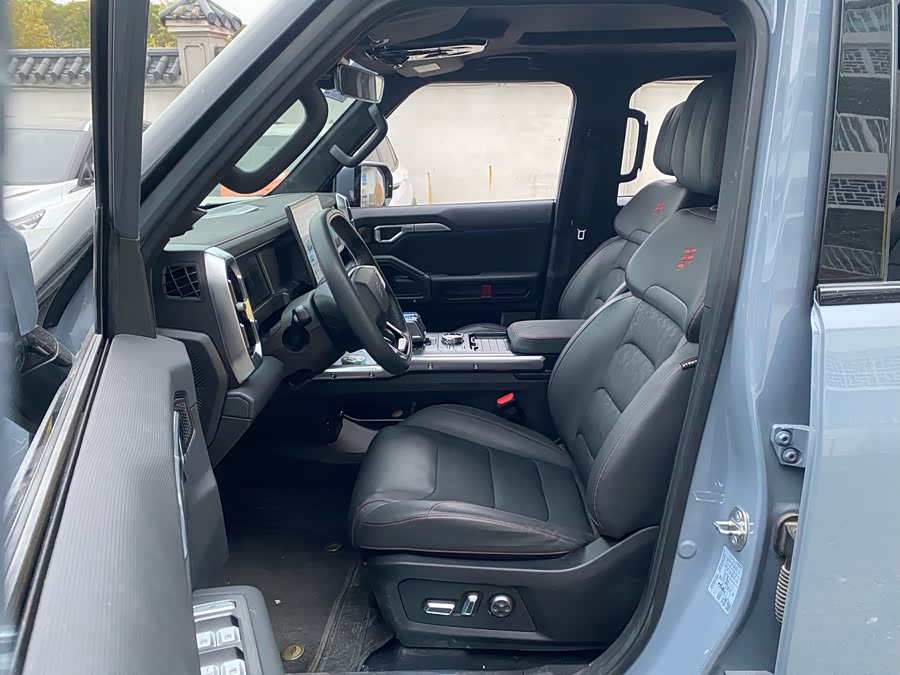 Jetour T2 2024 car image #10