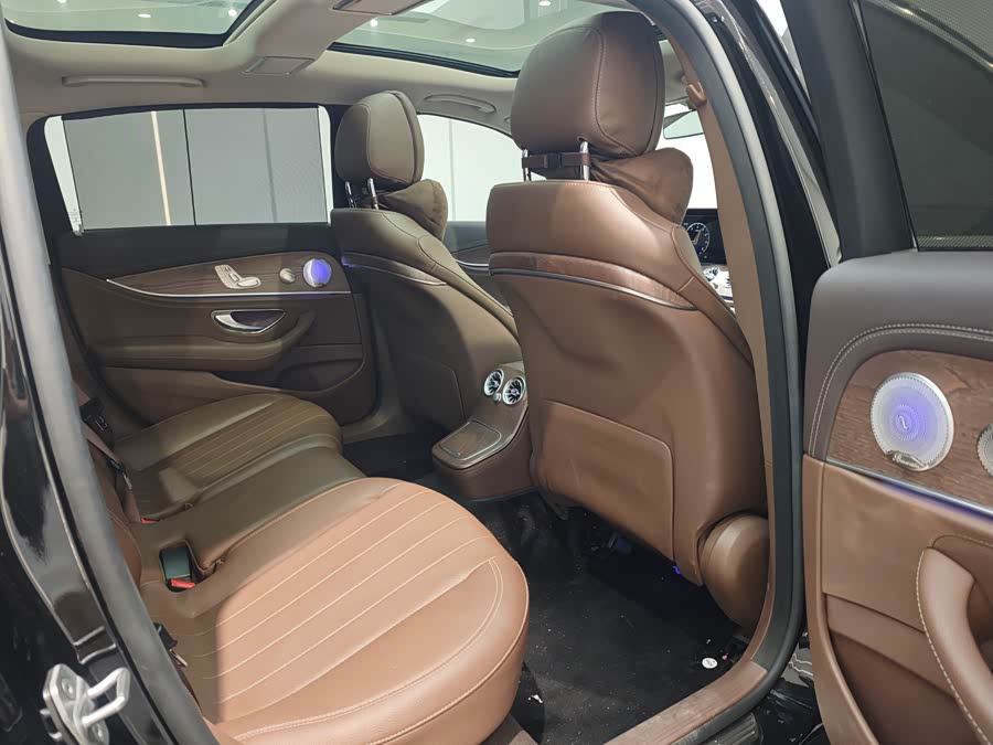 Mercedes-Benz E Class 2021 car image #10