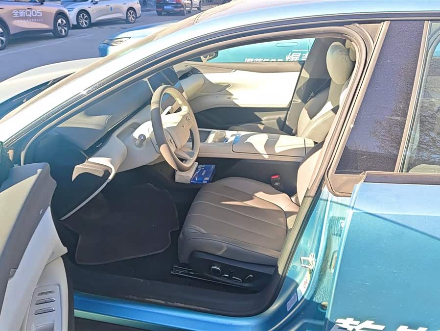 Deepal L07 2024 imagem de carro #10