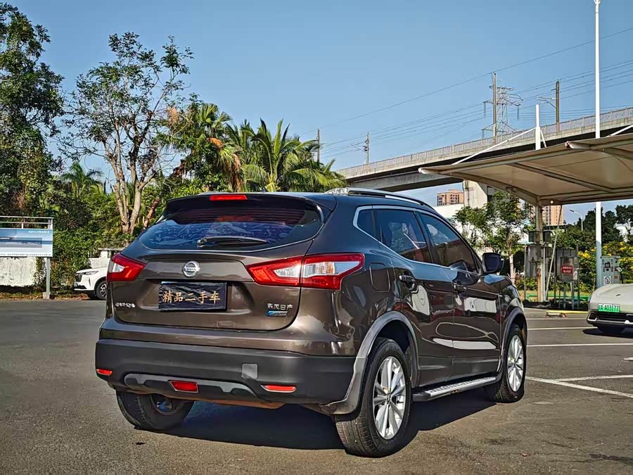 Nissan Qashqai 2017 car image #10