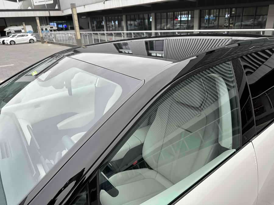 极氪 极氪X 2024 汽车图片 #10