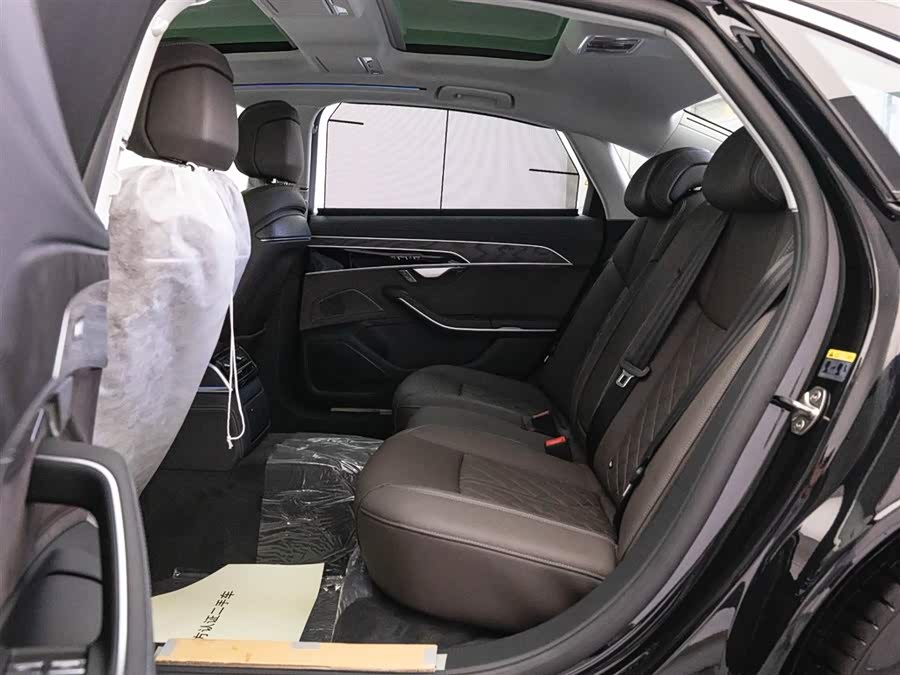 Audi A8 imagen de coche #10