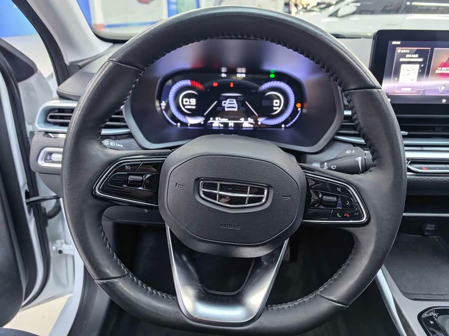 GEELY Emgrand 2022 car image #10