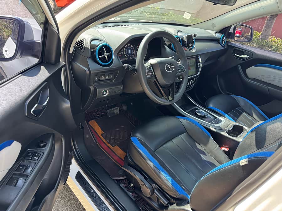 Soueast DX3 EV 2021 immagine di auto #10