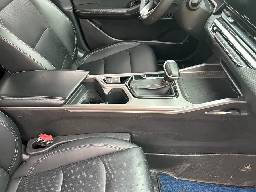 GEELY Emgrand 2022 car image #10