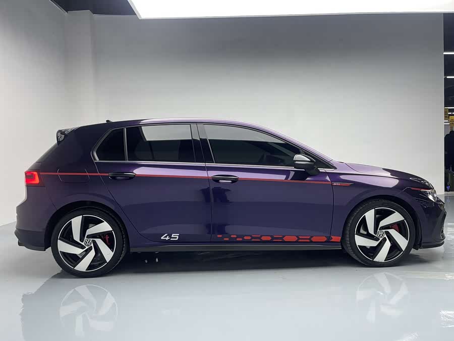 Volkswagen GolfGTI 2024 car image #10