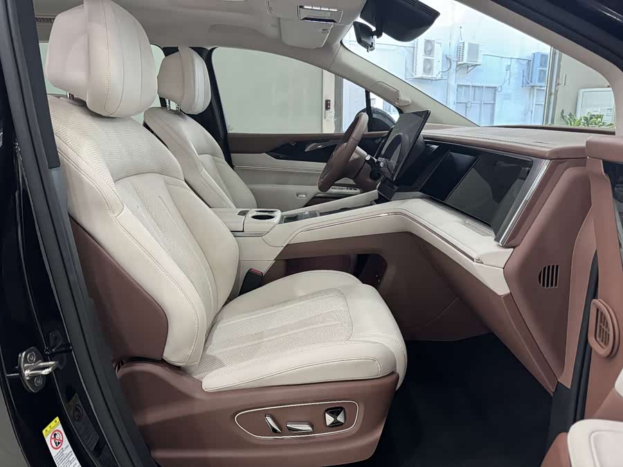 BYD Xia 2025 imagen de coche #10