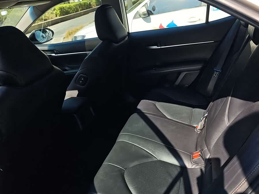 Toyota Camry 2019 #10 Toyota Camry 2019 car image #10