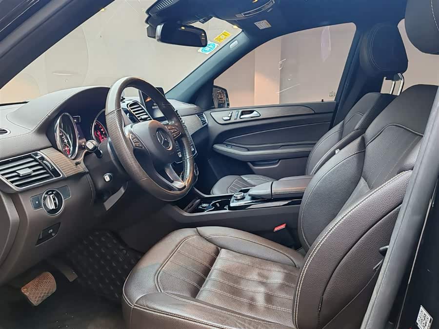 Mercedes-Benz GLE Class 2018 #10 Mercedes-Benz GLE Class 2018 car image #10