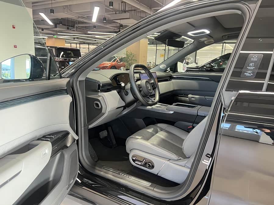 极氪 极氪7X 2024 汽车图片 #10