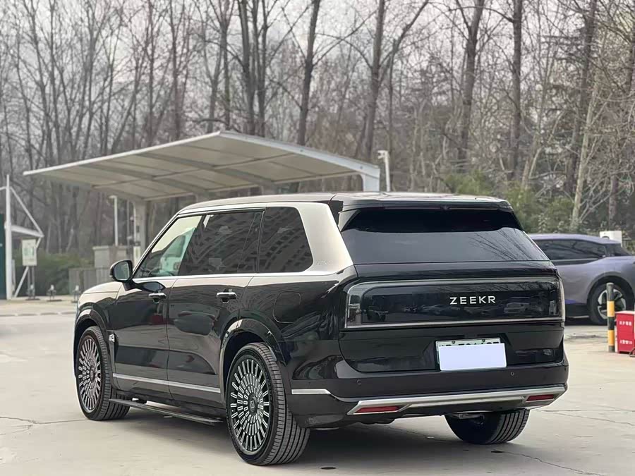 Zeekr 9X 2025 car image #10