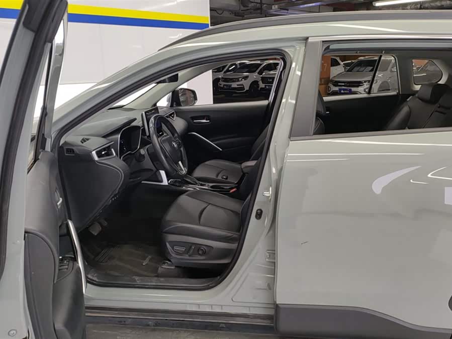 Toyota Corolla Cross 2022 car image #10