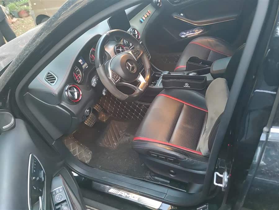 Mercedes-Benz GLA AMG 2017 car image #10