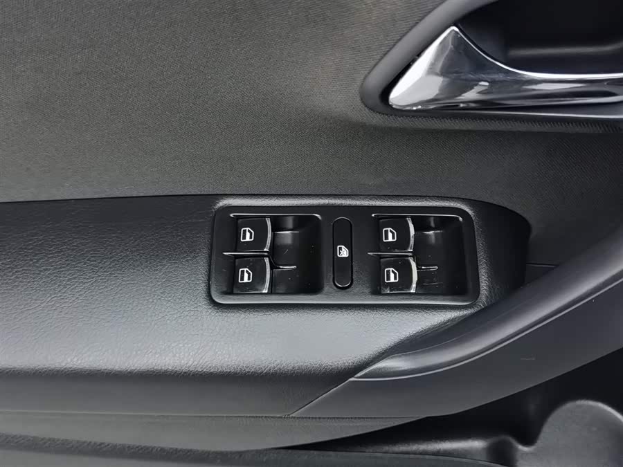 Volkswagen Polo 2013 immagine di auto #10