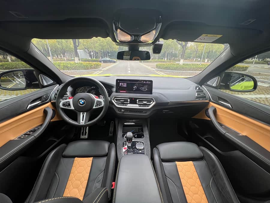 BMW X4 M 2022 car image #10