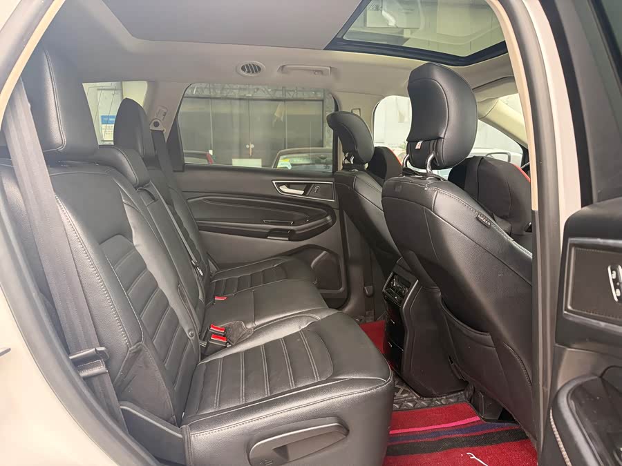 Ford Edge 2020 immagine di auto #10