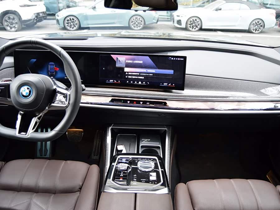 BMW i7 2024 #10 BMW i7 2024 car image #10