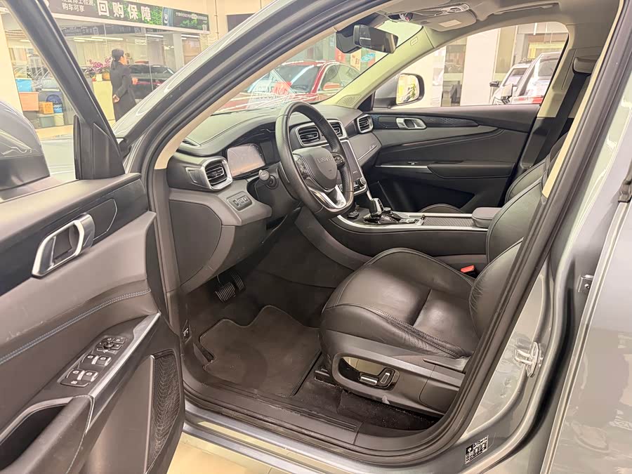 Lynk & Co 01 EM-P 2018 car image #10