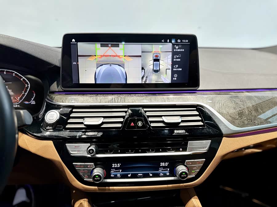 BMW 6 Series GT 2022 car image #10