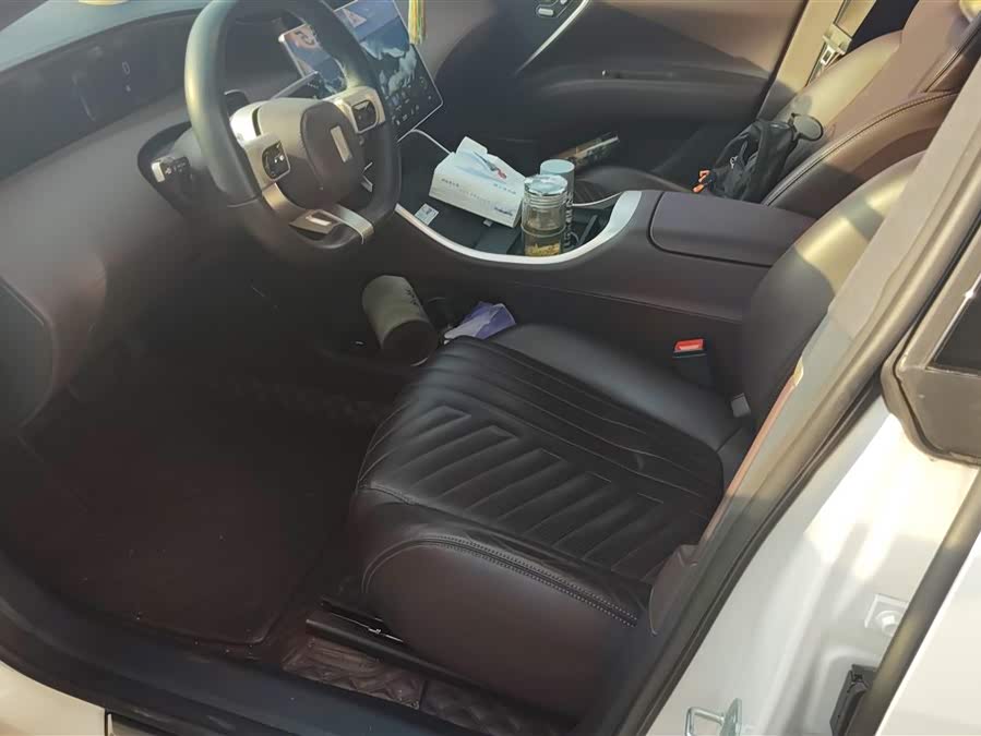 Avatr 11 2024 #10 Avatr 11 2024 car image #10