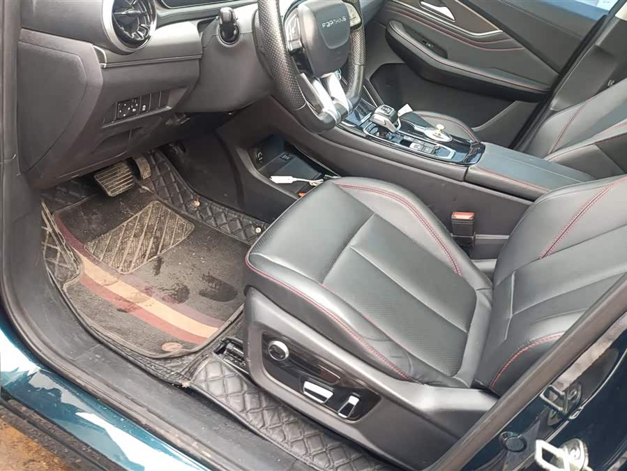 Forthing T5 EVO 2022 car image #10