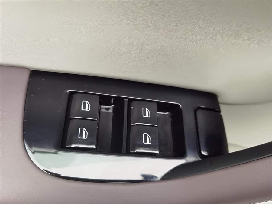 零跑汽车 零跑C11 2023 汽车图片 #10