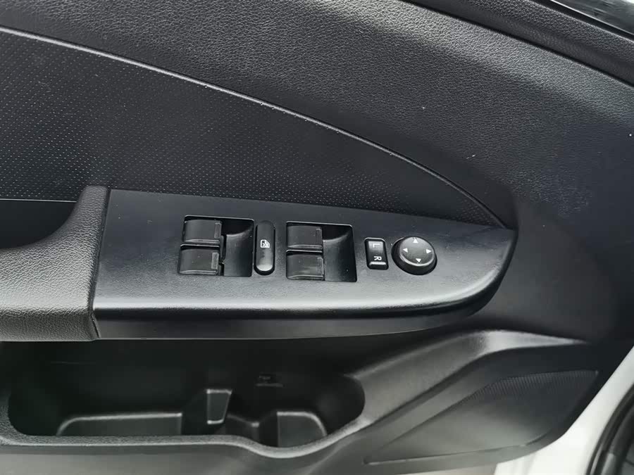 Kaiyi C3 2015 car image #10