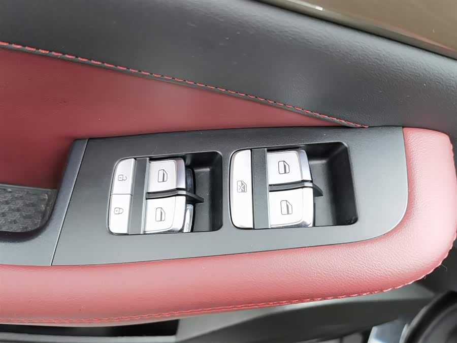 Jetour X70 2024 #10 Jetour X70 2024 صورة سيارة #10