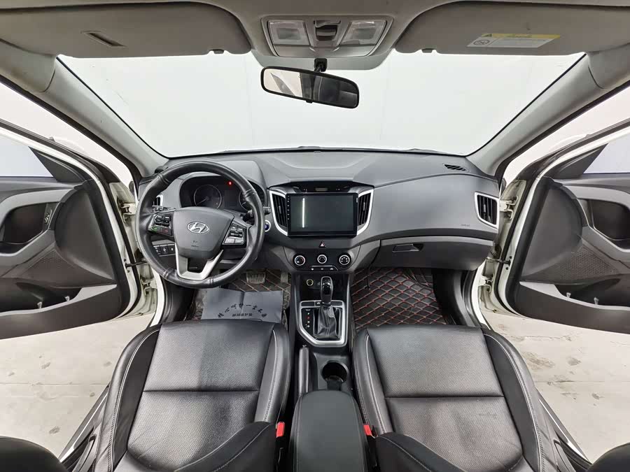 Hyundai ix25 2015 #10 Hyundai ix25 2015 car image #10