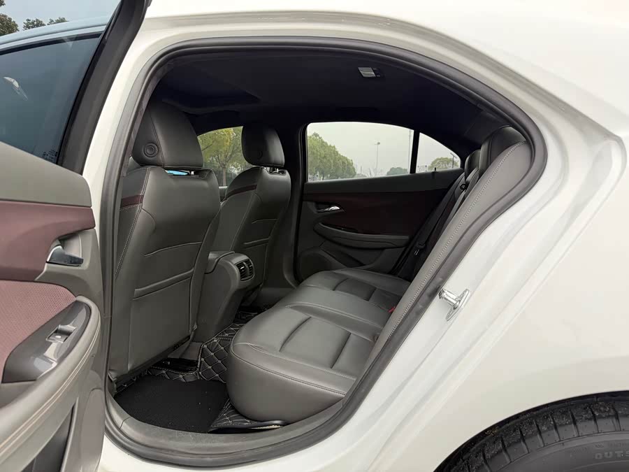 Chevrolet Malibu 2015 imagen de coche #10