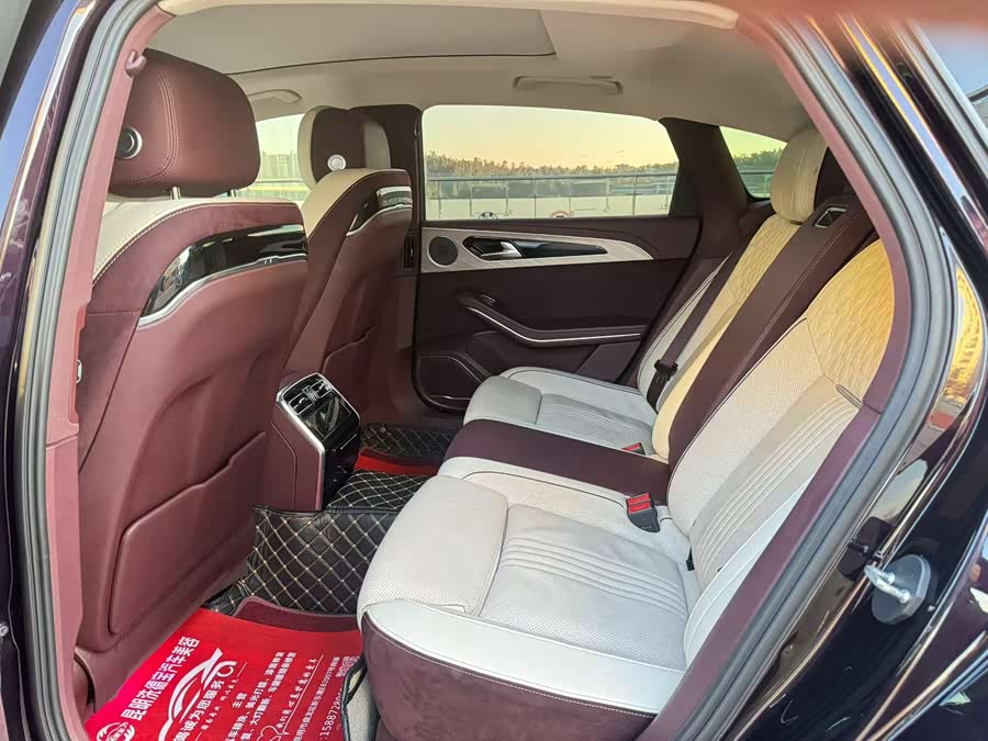 HongQi H9 2022 car image #10