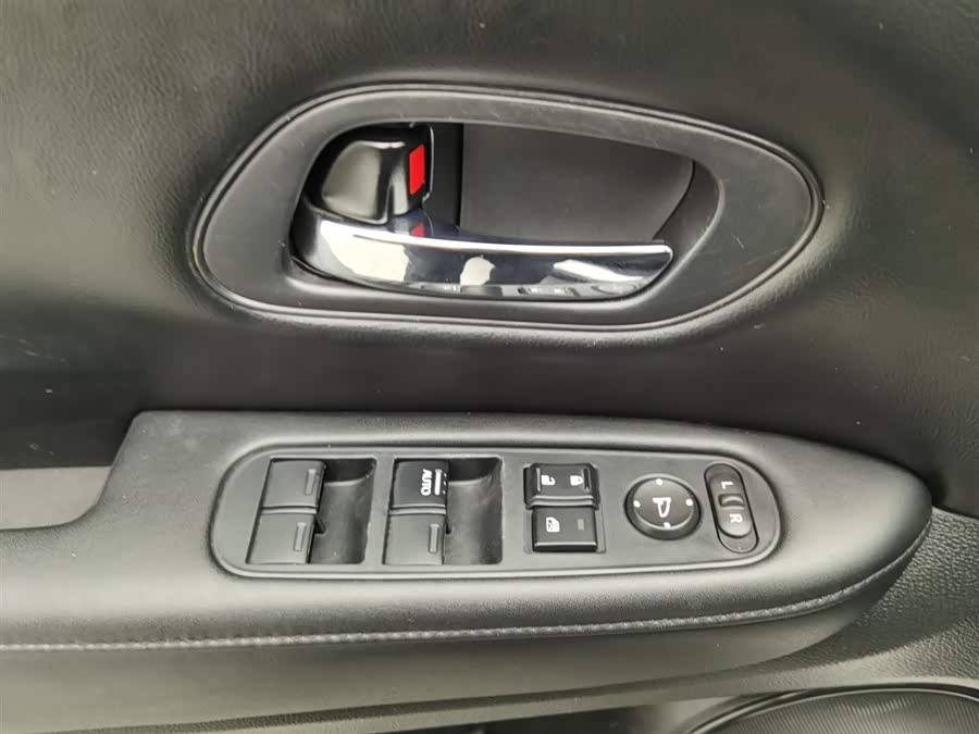 Honda XR-V 2019 #10 Honda XR-V 2019 صورة سيارة #10