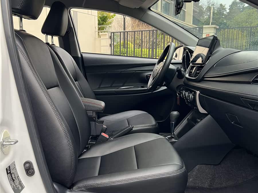 Toyota Yaris L Zhixiang 2022 صورة سيارة #10