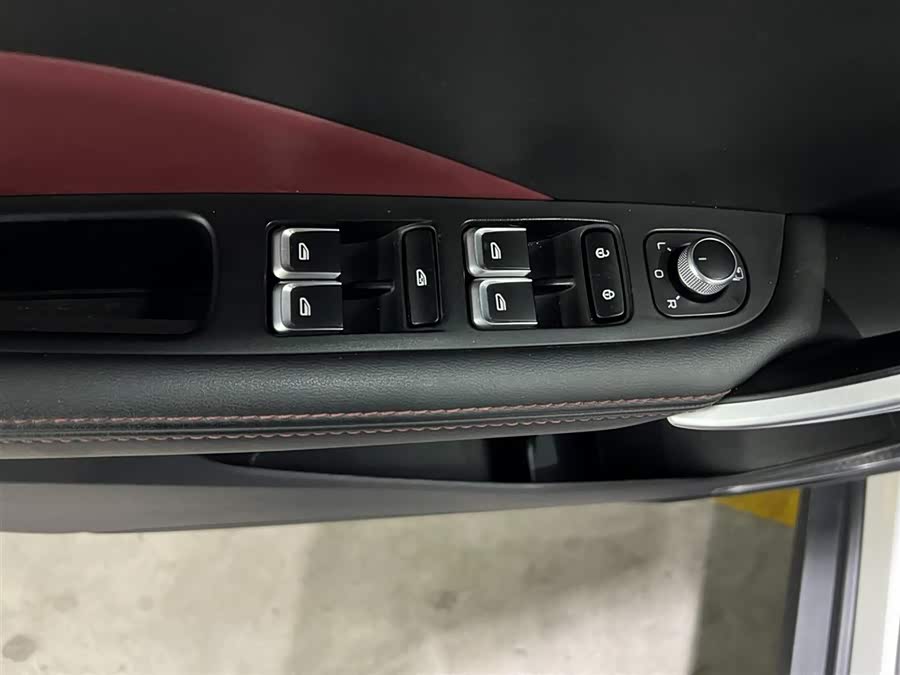 GEELY Coolray 2021 #10 GEELY Coolray 2021 car image #10