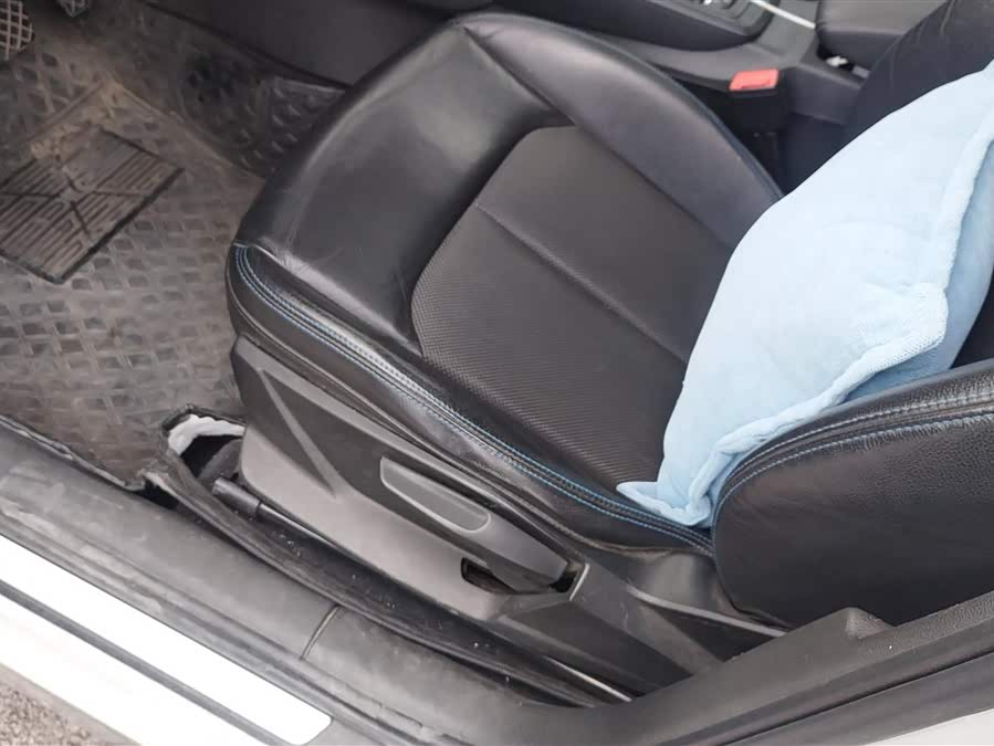 奥迪 奥迪Q2L e-tron 2020 汽车图片 #10