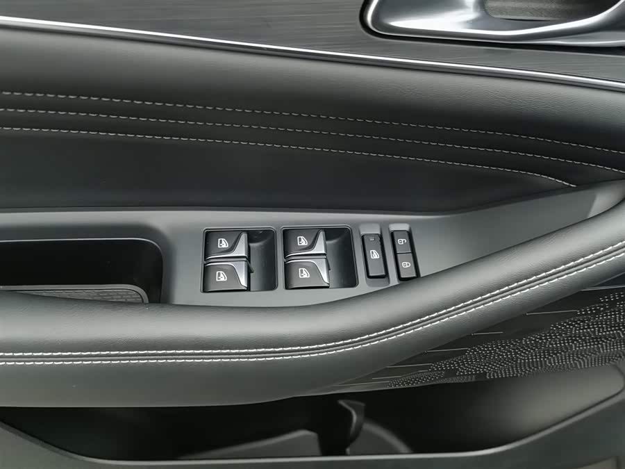 Changan UNI-K iDD 2026 car image #10