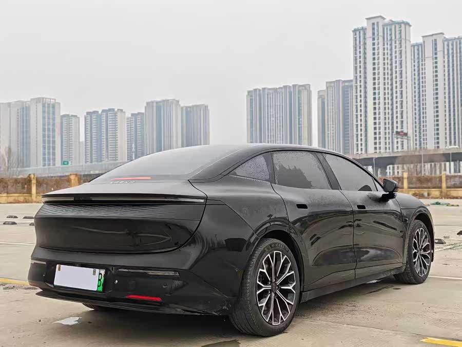 极氪 极氪007 2024 汽车图片 #10