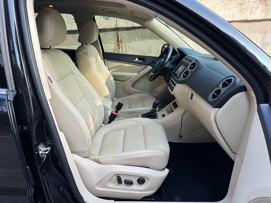 Volkswagen Tiguan 2014 صورة سيارة #10