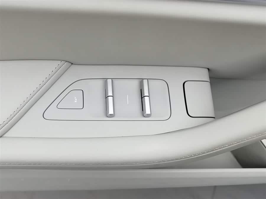 Neta S 2023 изображение автомобиля #10