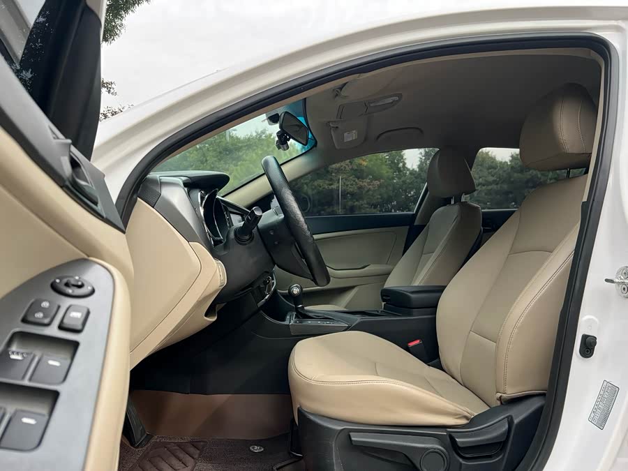 起亚 起亚K5 2016 汽车图片 #10