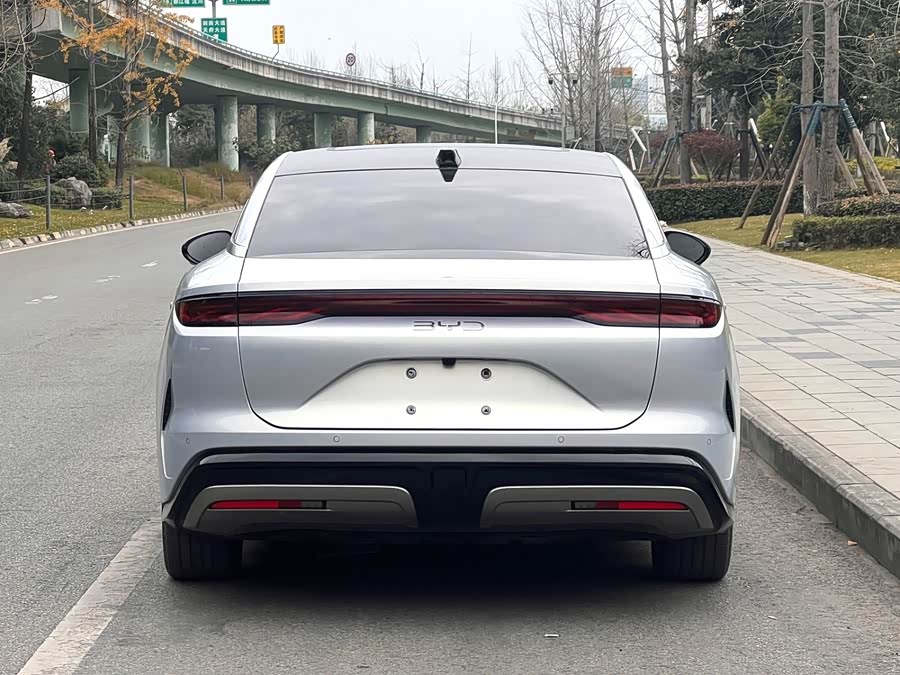 BYD HanL 2025 #10 BYD HanL 2025 صورة سيارة #10