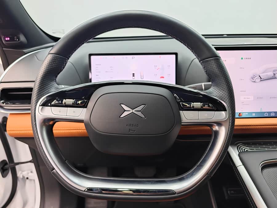 Xpeng G9 2023 immagine di auto #10