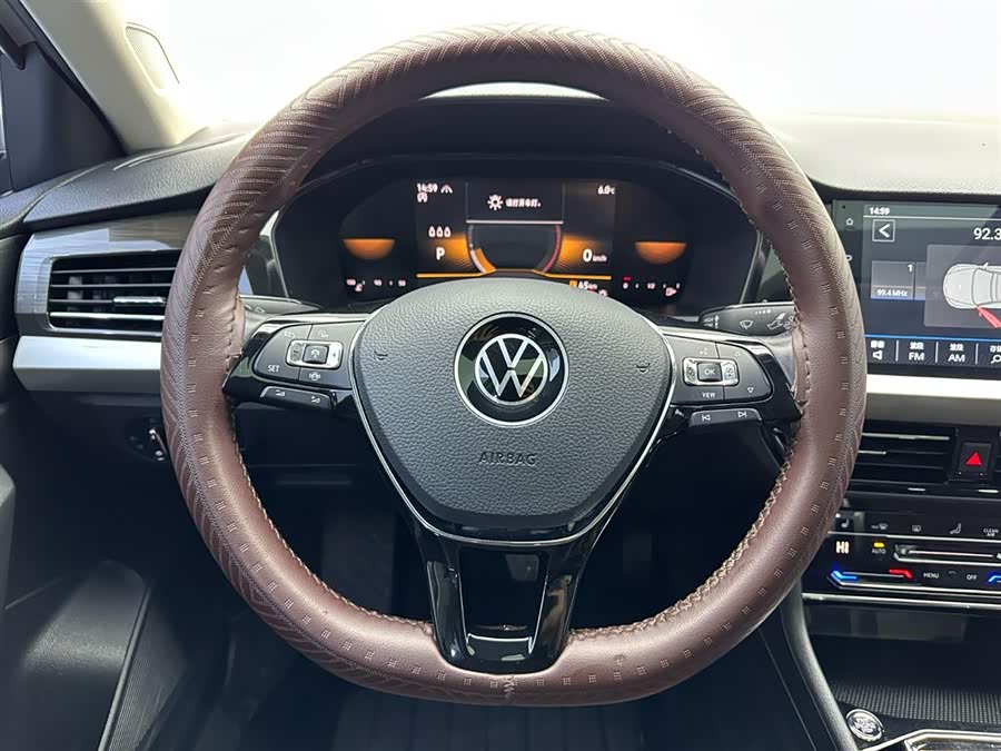 Volkswagen Lavida 2022 car image #10