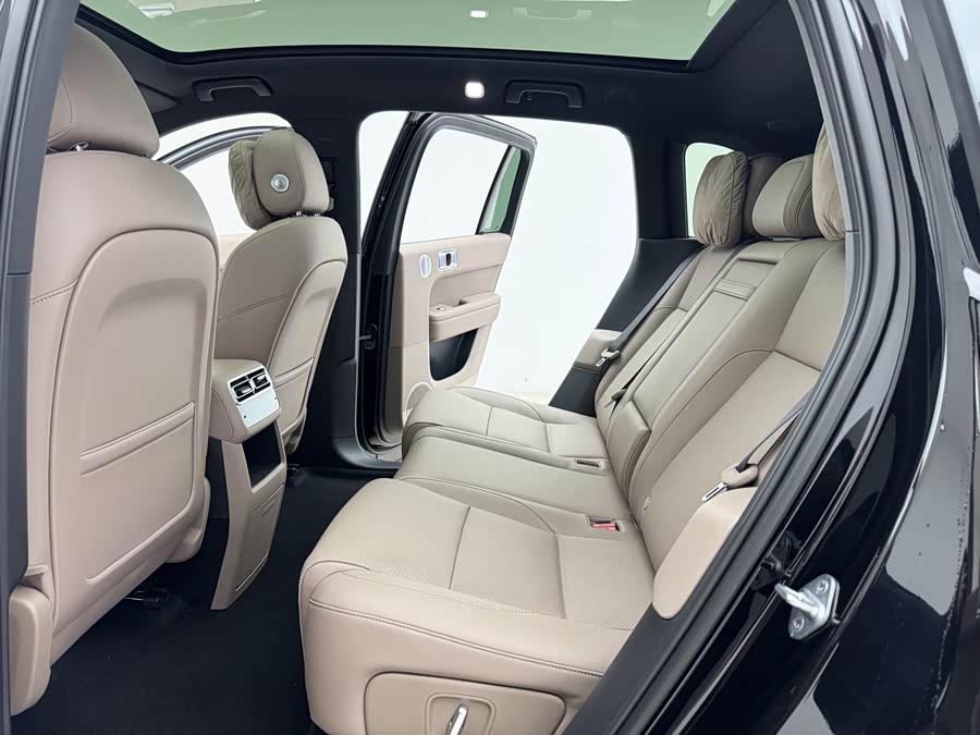 Li L6 2025 صورة سيارة #10