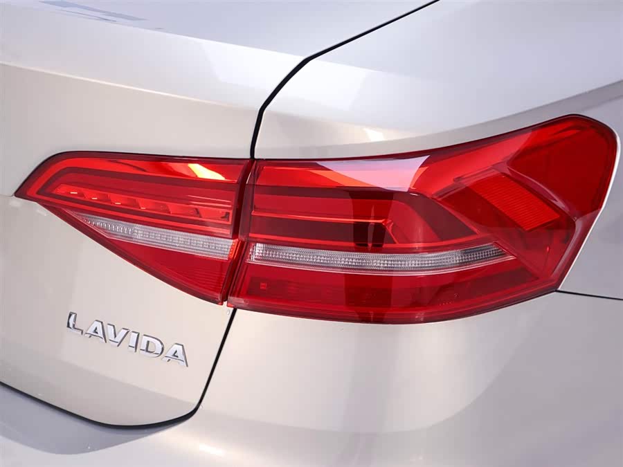 Volkswagen Lavida 2018 immagine di auto #10