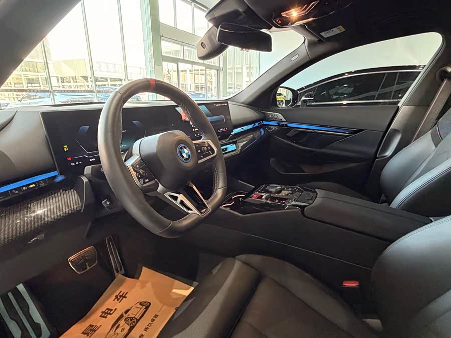 BMW i5 M60 2025 car image #10