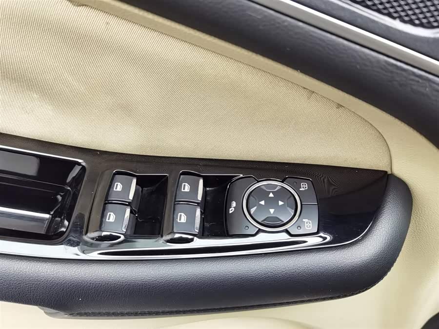 Ford Edge 2016 car image #10