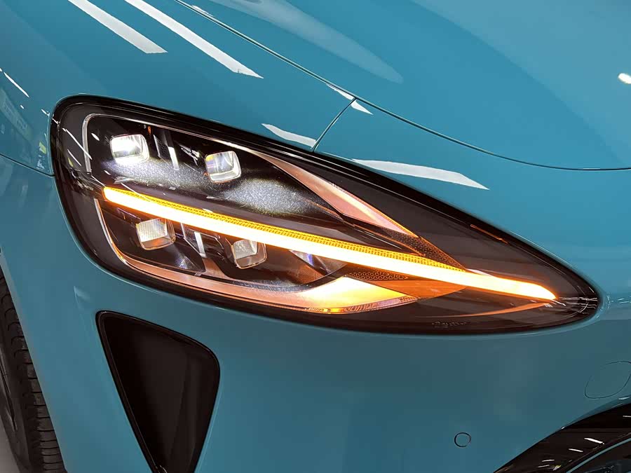 MI SU7 2024 car image #10