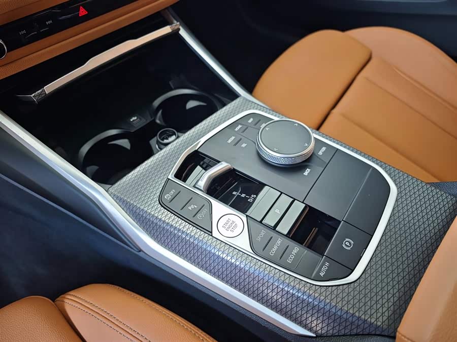 BMW 4 Series 2023 car image #10